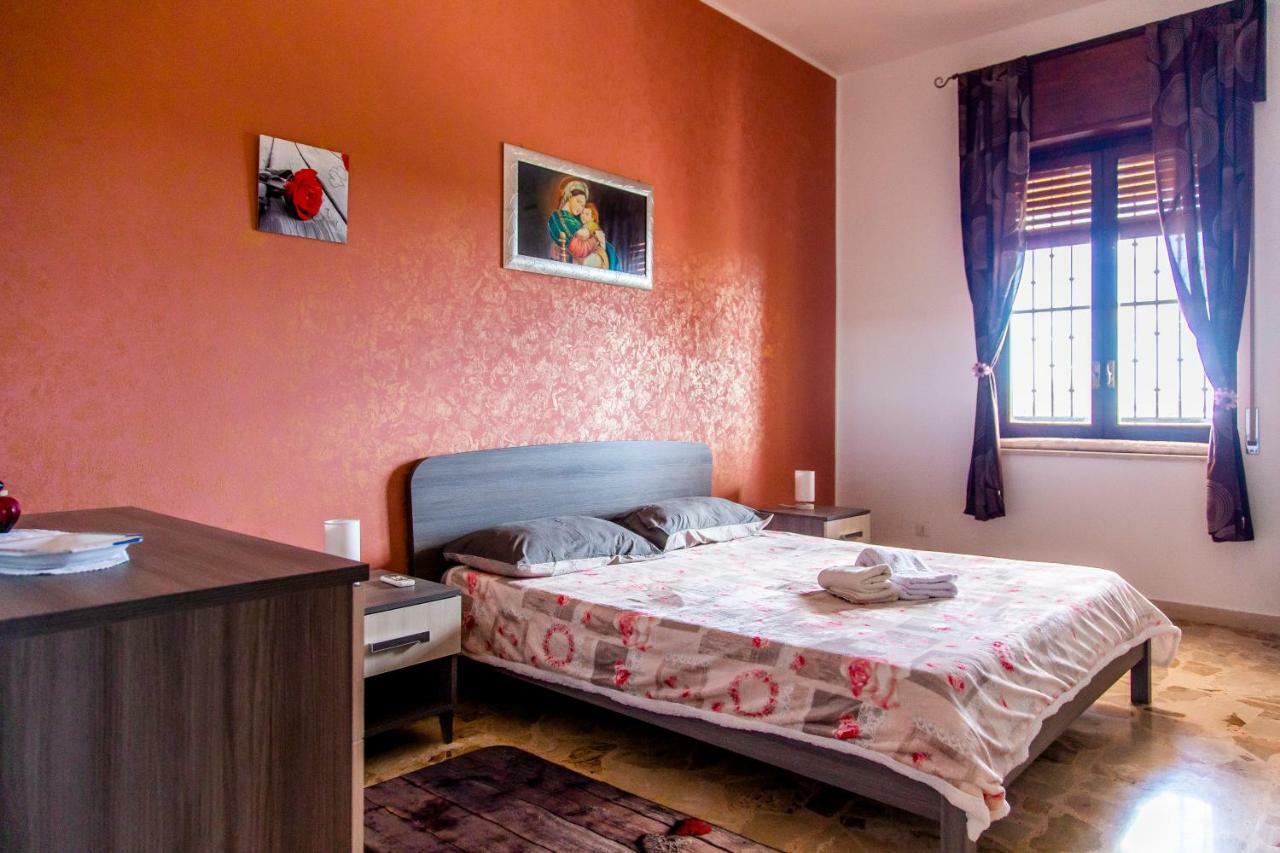 Casa Abela New Apartment Syracuse ภายนอก รูปภาพ
